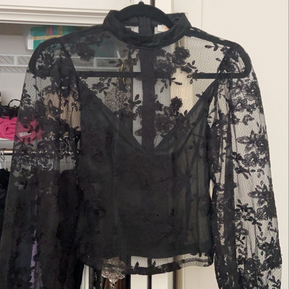 Stylish lace black top